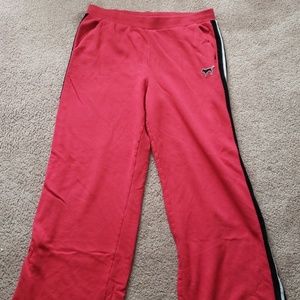 RED VS PINK sweat pants